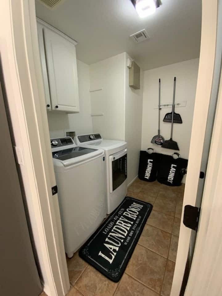 Furnished Finder property 899019_1 photo 26