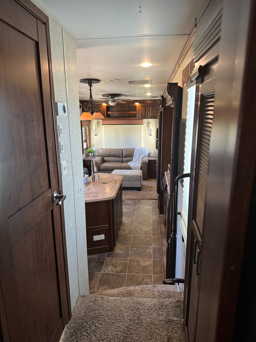 Furnished Finder property 899023_1 photo 13