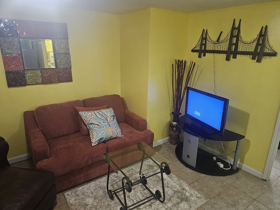Furnished Finder property 899037_1 photo 4