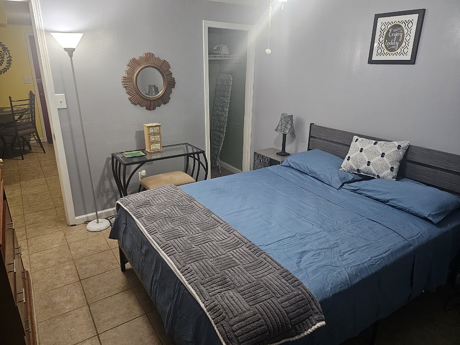 Furnished Finder property 899037_1 photo 10