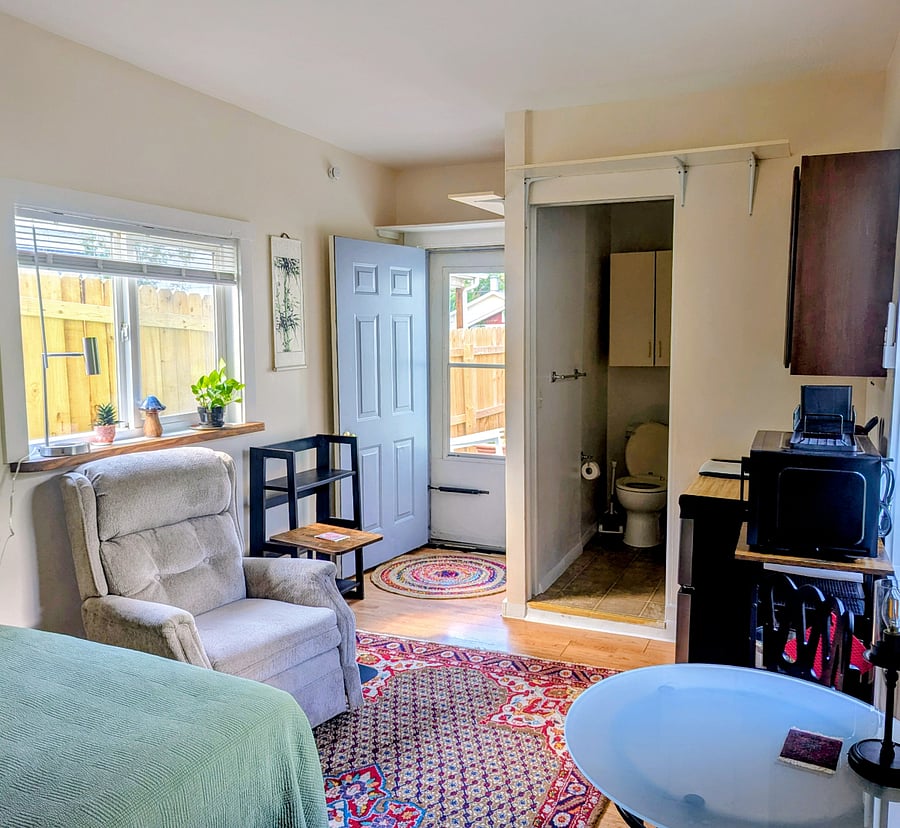 Furnished Finder property 899056_1 photo 7
