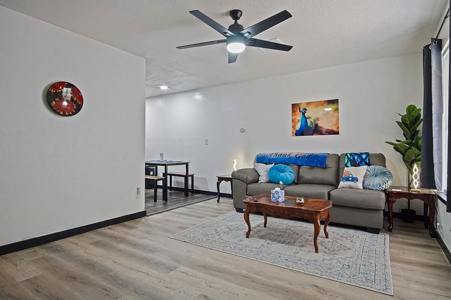 Furnished Finder property 899061_1 photo 12