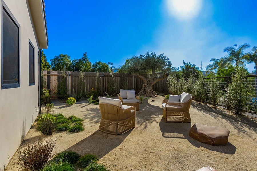 Furnished Finder property 899076_1 photo 17