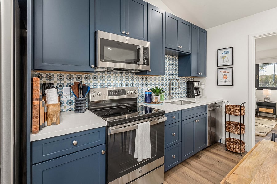 Furnished Finder property 899076_1 photo 8