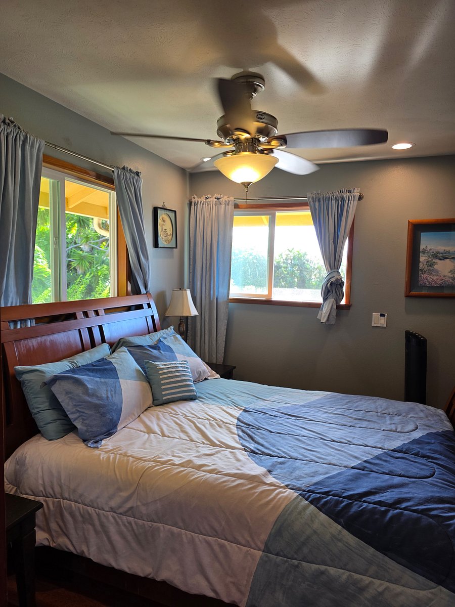 Queen size bed