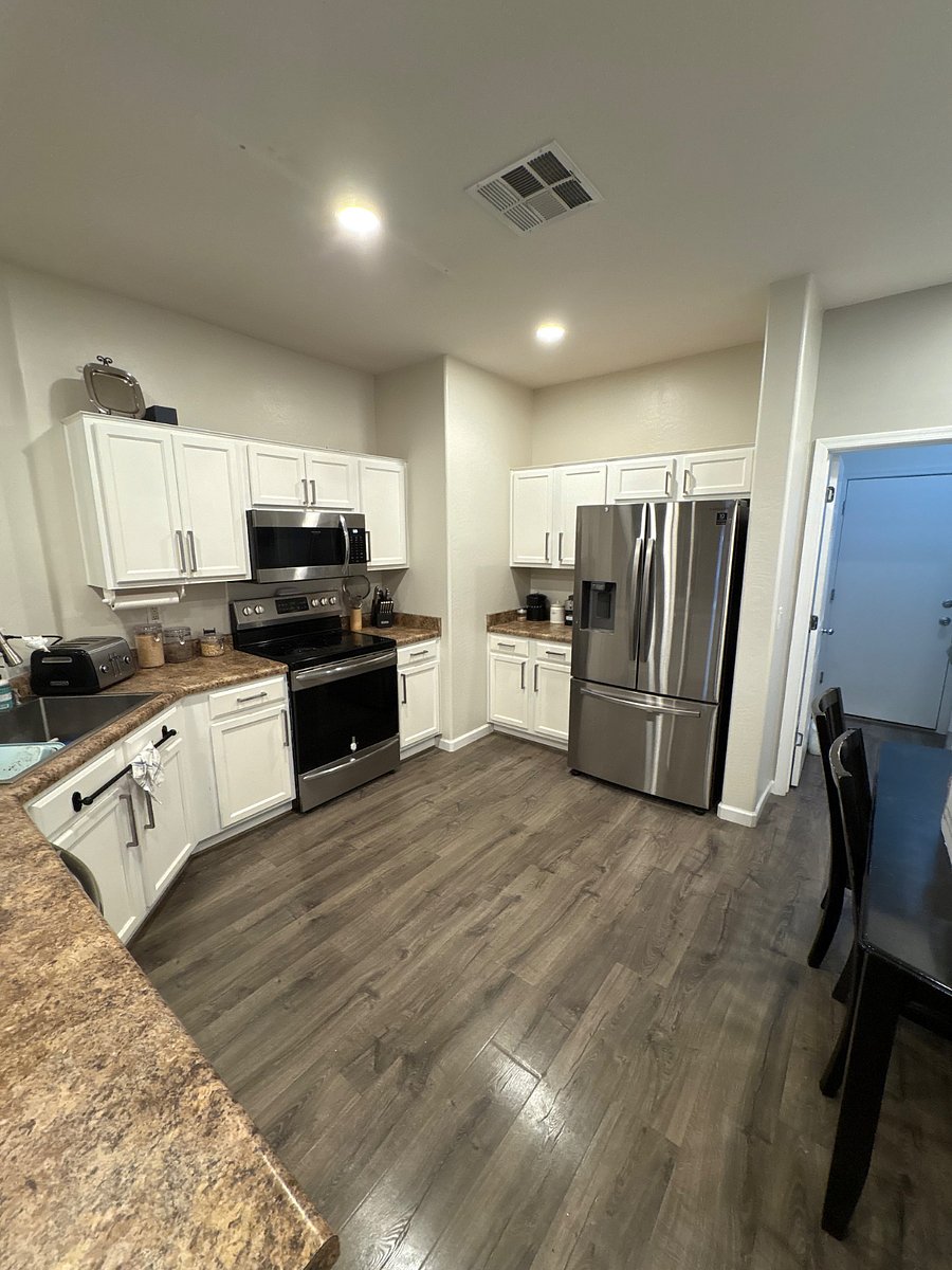 Furnished Finder property 899081_1 photo 5