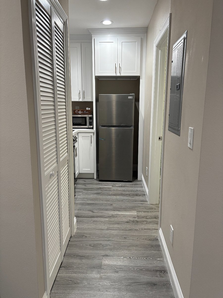 Furnished Finder property 899084_1 photo 7