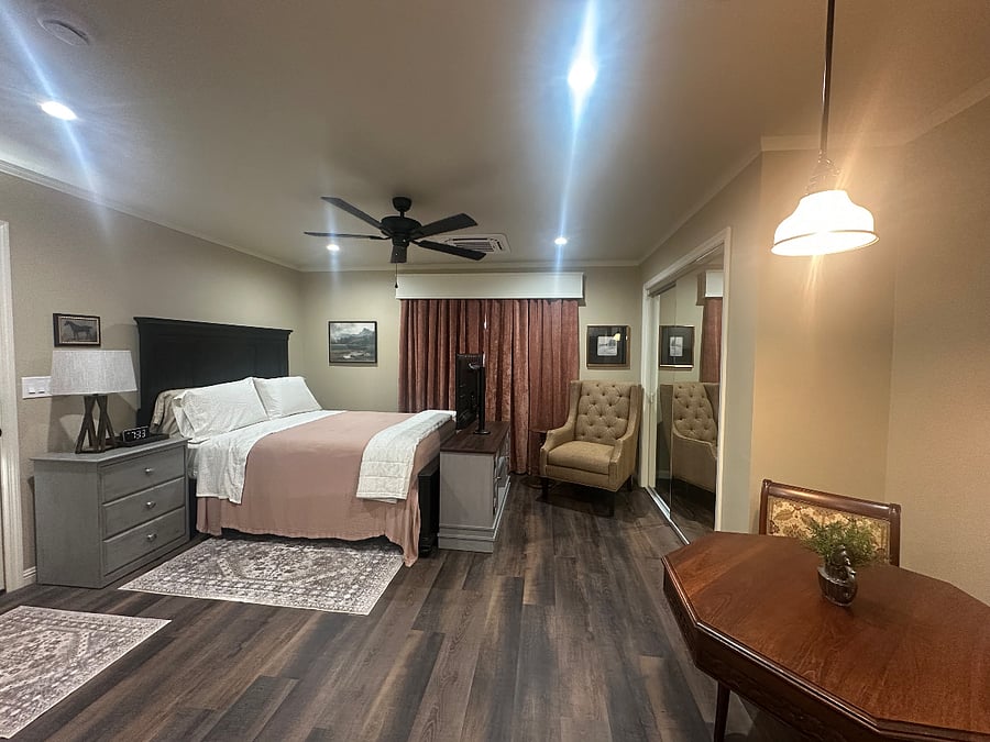Furnished Finder property 899105_1 photo 1