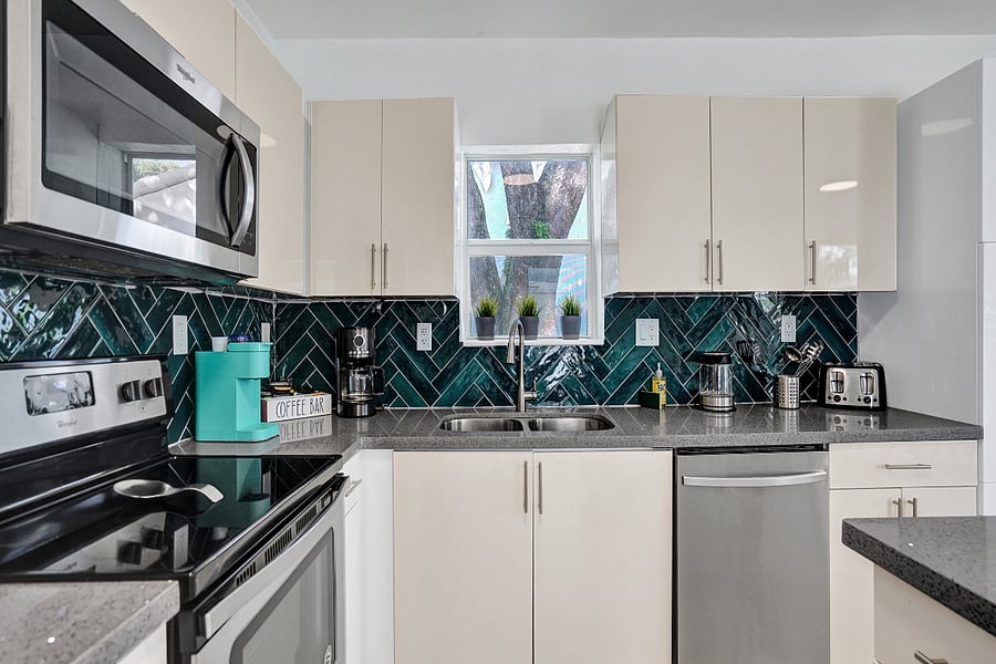 Furnished Finder property 899112_1 photo 10