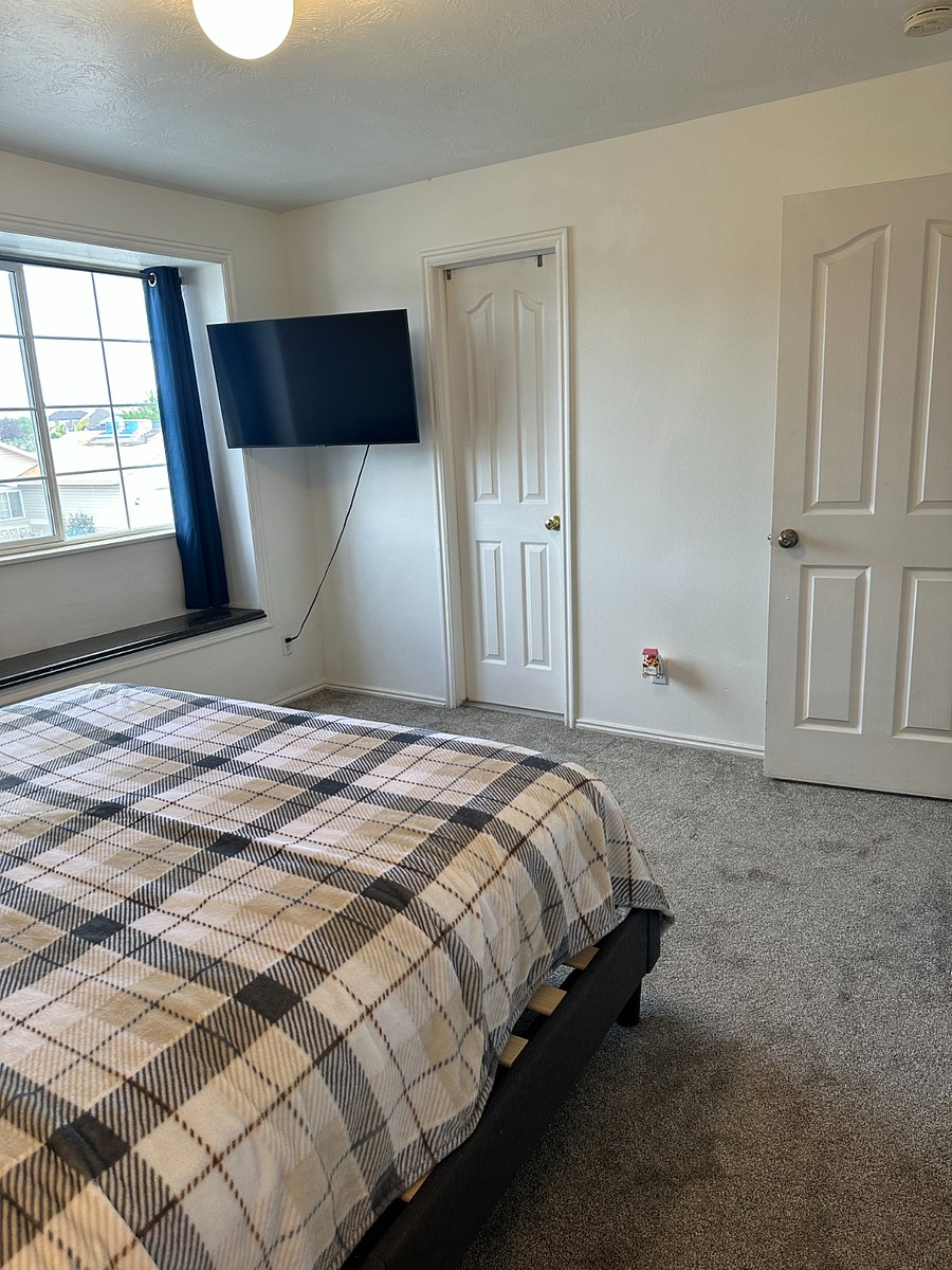 Furnished Finder property 899119_1 photo 4