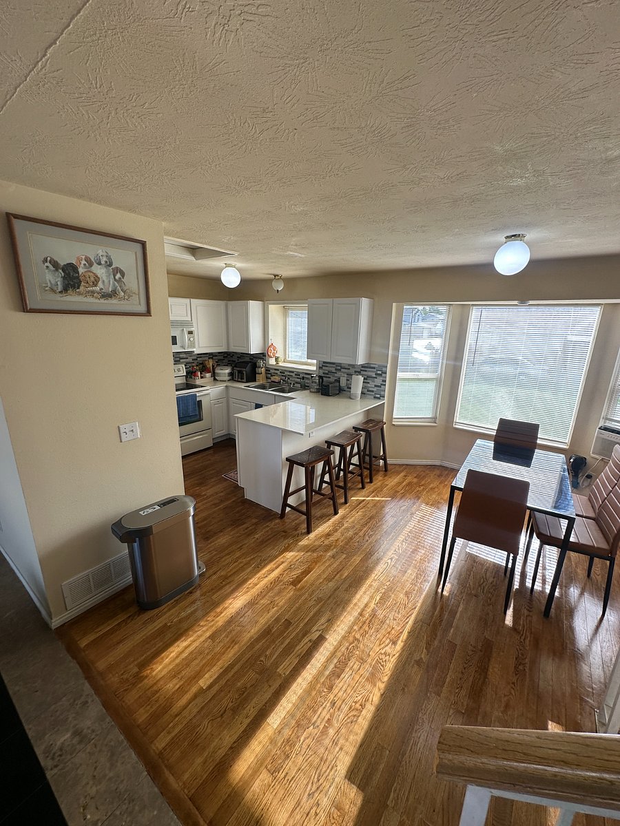 Furnished Finder property 899119_1 photo 18