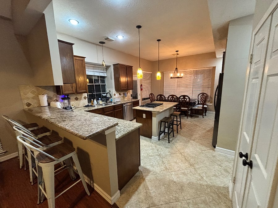 Furnished Finder property 899132_1 photo 14