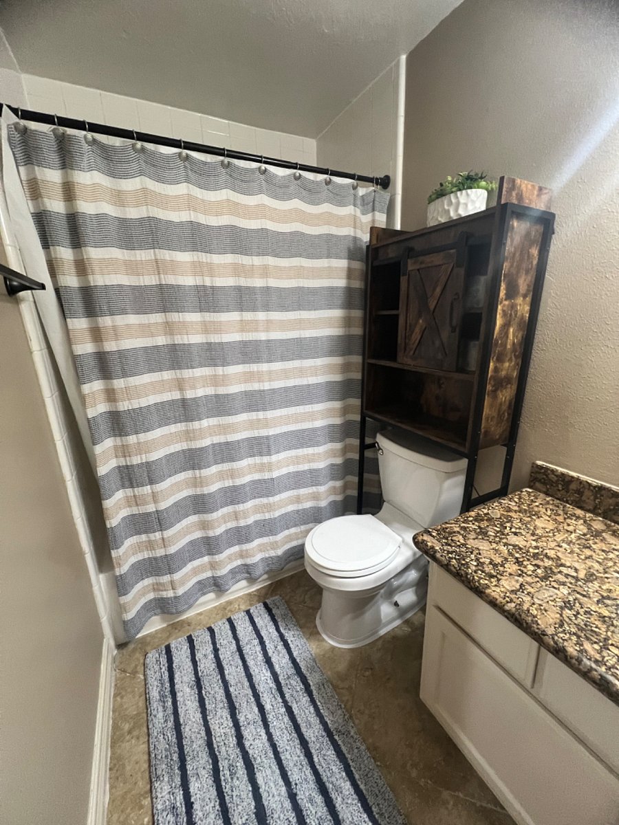 Furnished Finder property 899132_1 photo 25