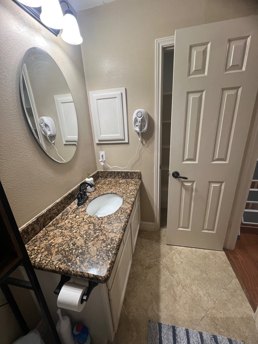 Furnished Finder property 899132_1 photo 26