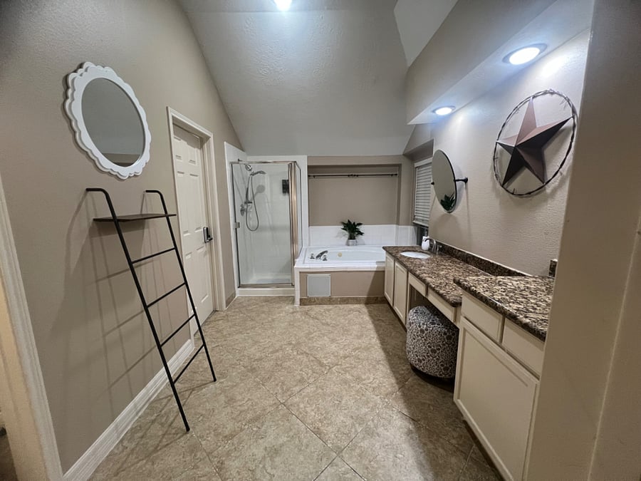 Furnished Finder property 899132_1 photo 28