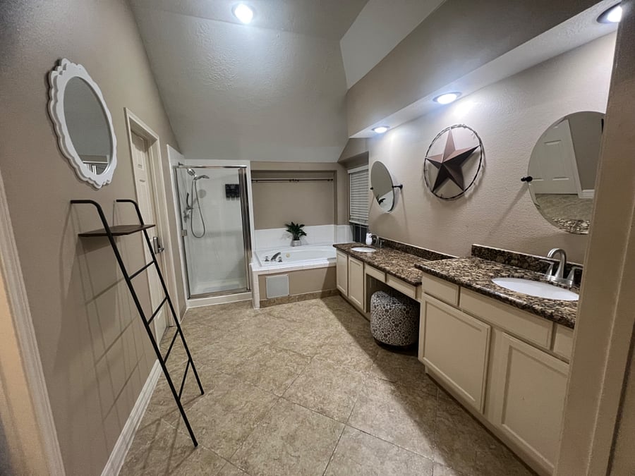 Furnished Finder property 899132_1 photo 31