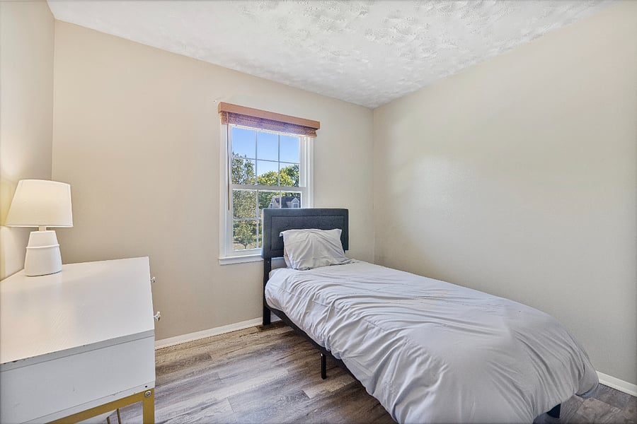 Furnished Finder property 899134_1 photo 9