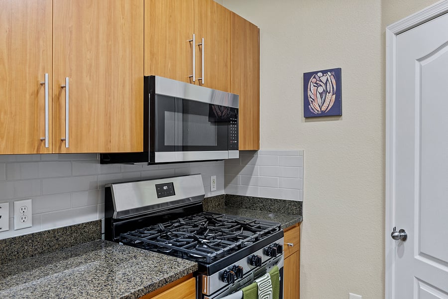 Furnished Finder property 899137_1 photo 15