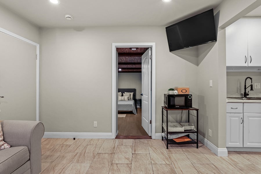 Furnished Finder property 899157_1 photo 7