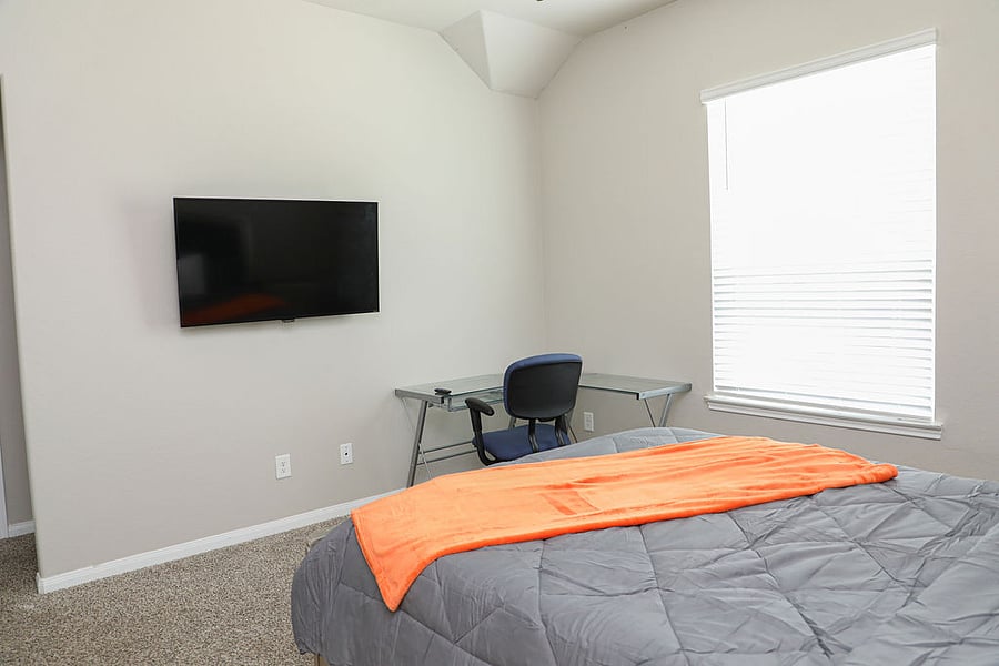 Furnished Finder property 899177_1 photo 4