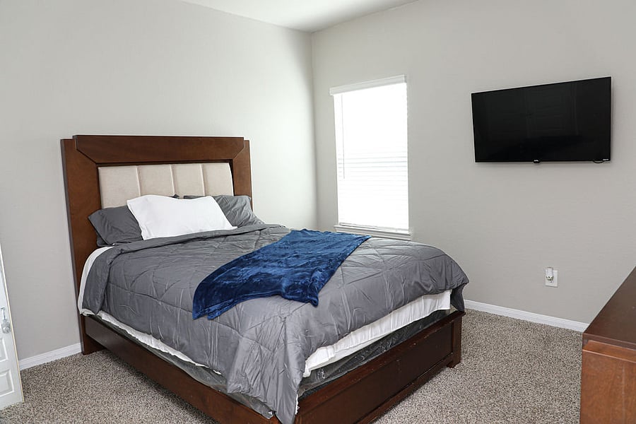 Furnished Finder property 899177_1 photo 5