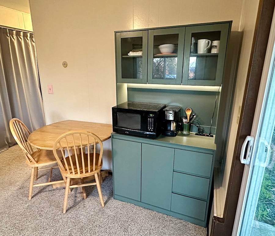 Coffee station with basic dishware & silverware