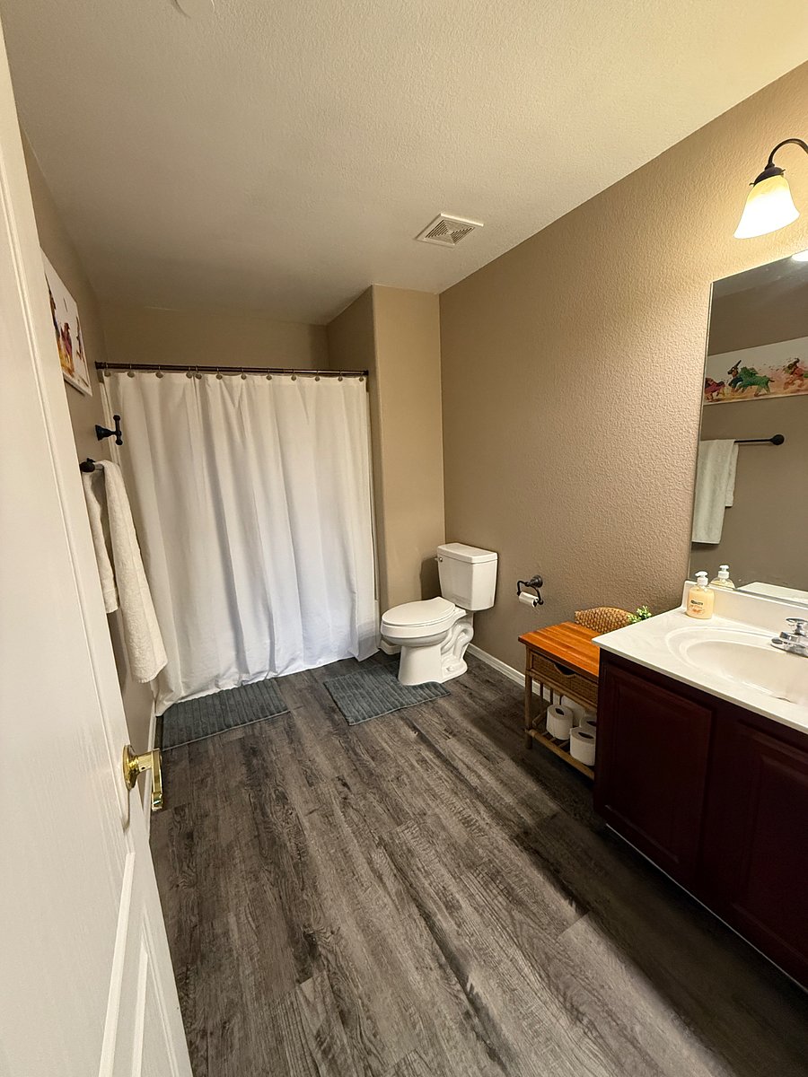 Furnished Finder property 899190_1 photo 9