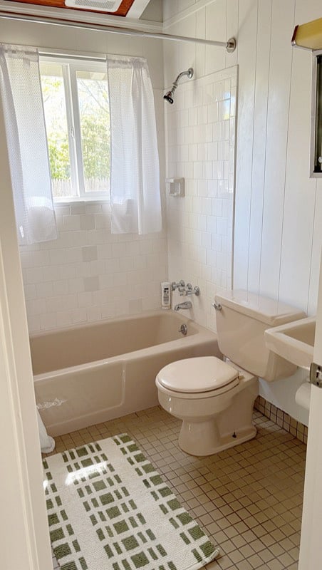 Furnished Finder property 899194_1 photo 8