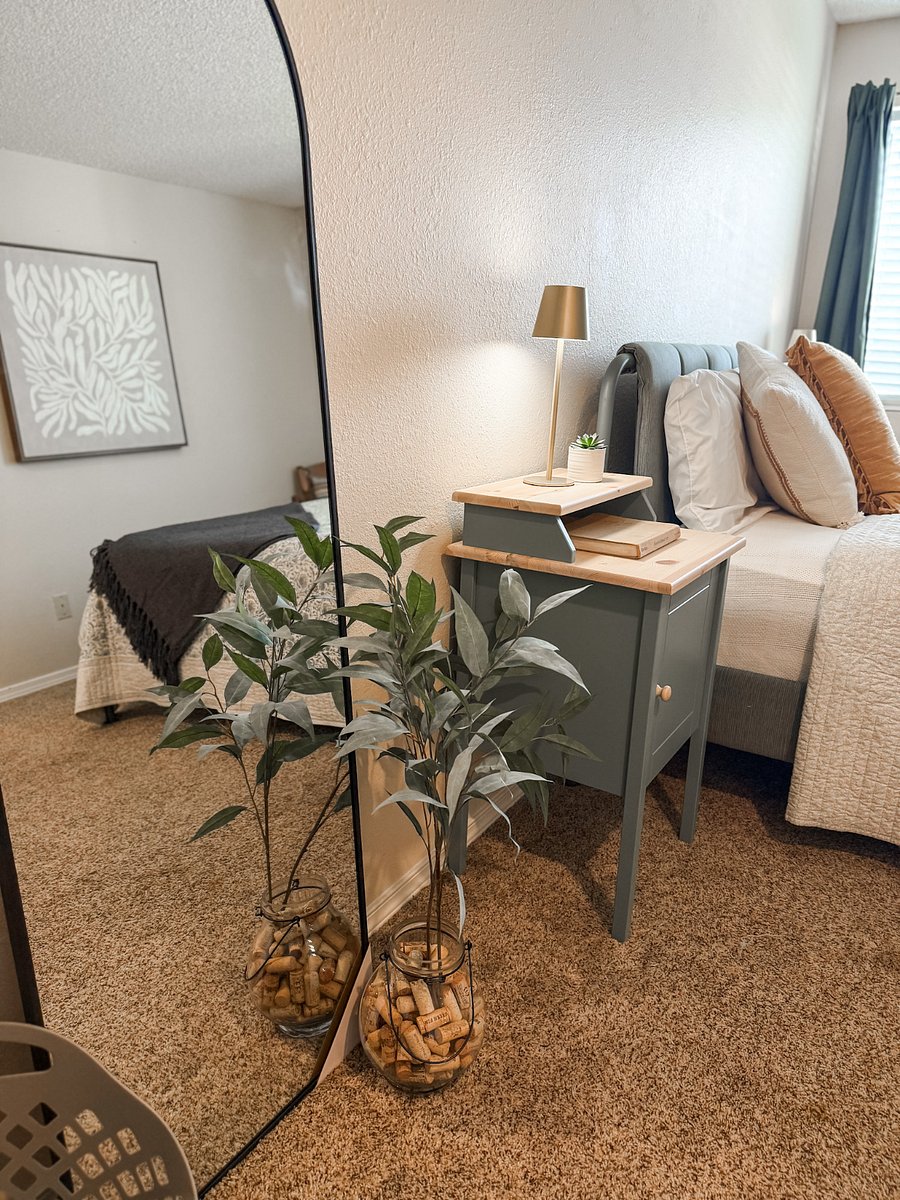 Furnished Finder property 899201_1 photo 10