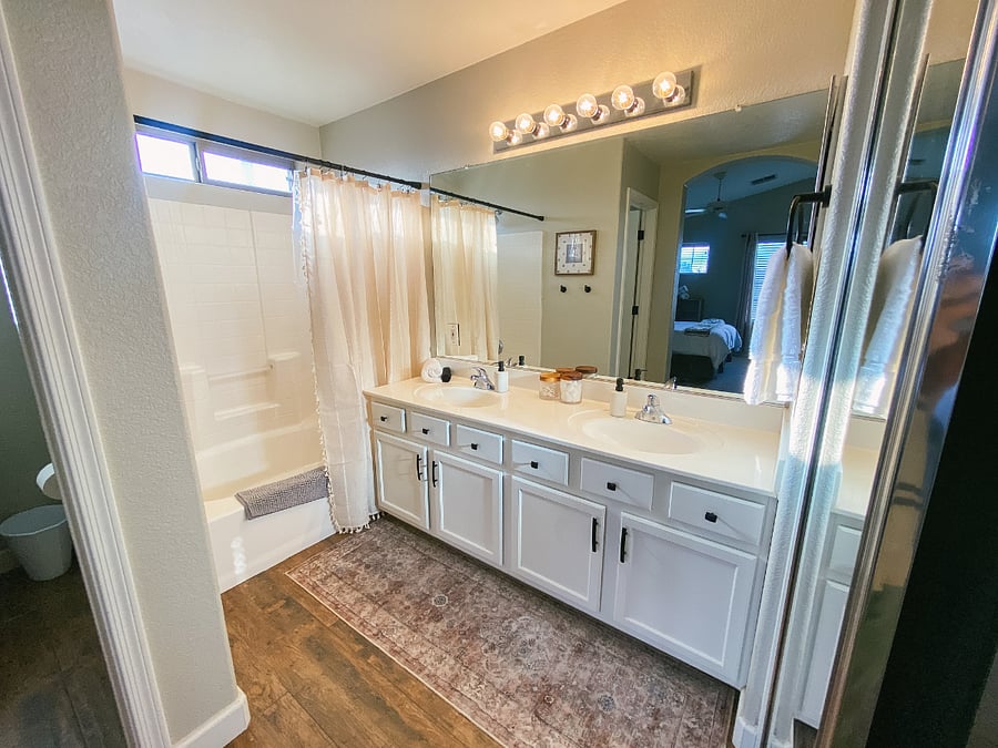 Furnished Finder property 899205_1 photo 21