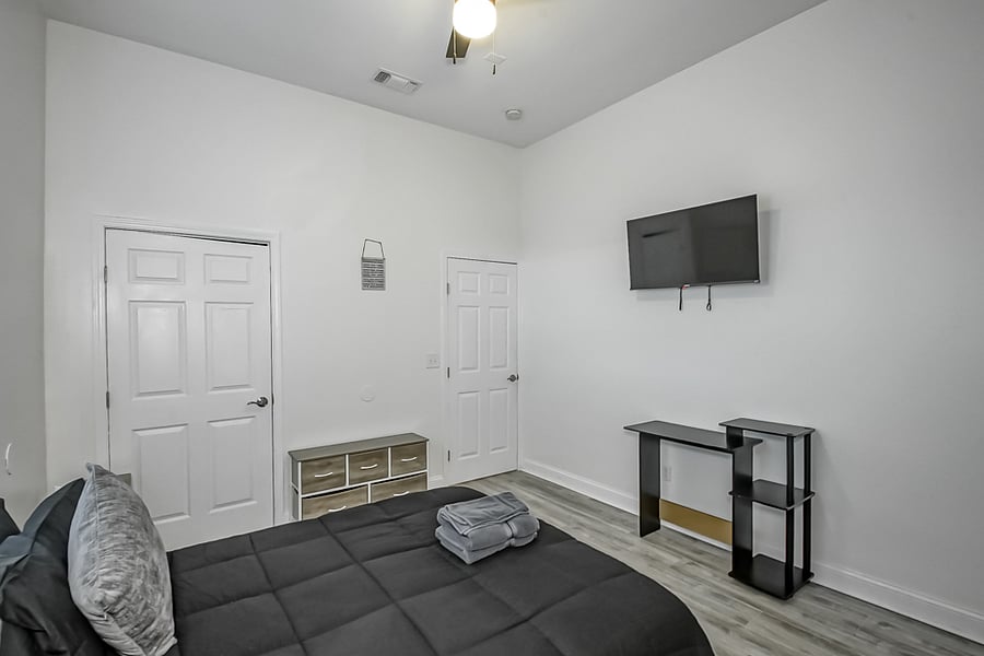 Furnished Finder property 899213_1 photo 9