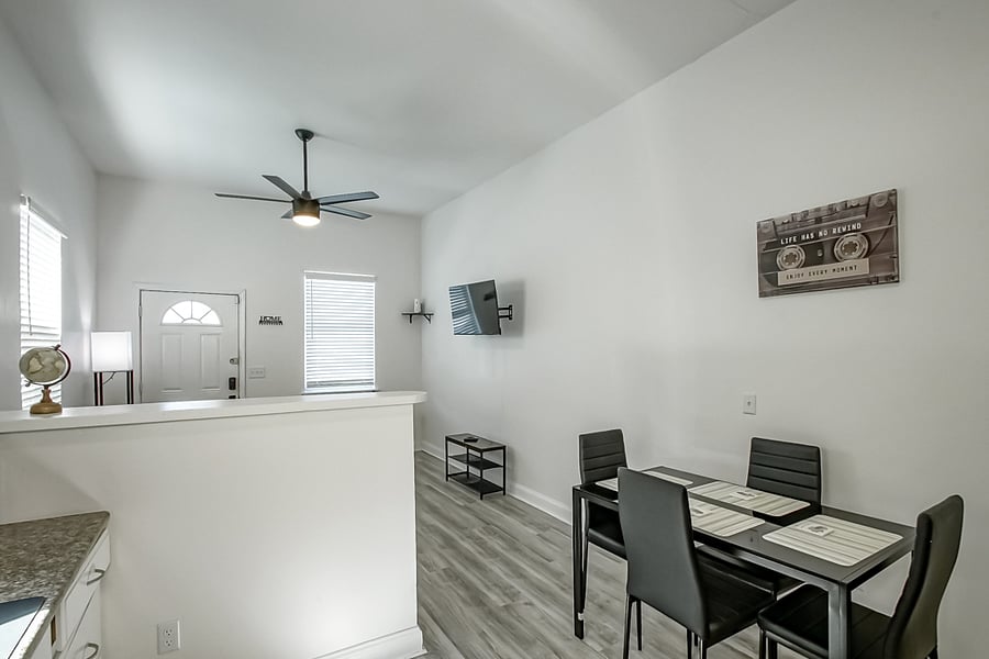 Furnished Finder property 899213_1 photo 10