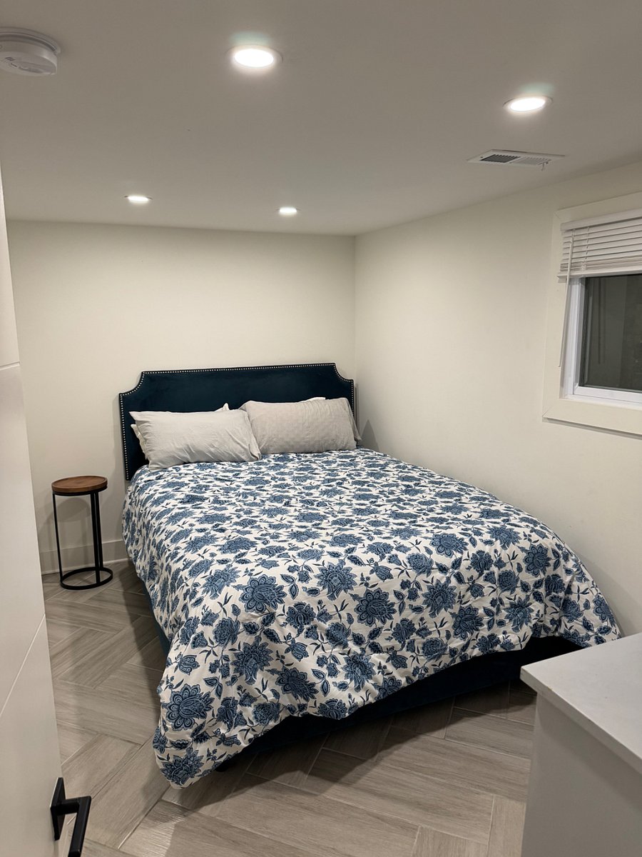 Furnished Finder property 899230_1 photo 8