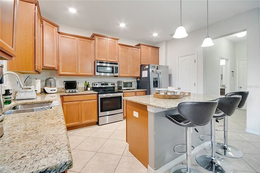 Furnished Finder property 899278_1 photo 3