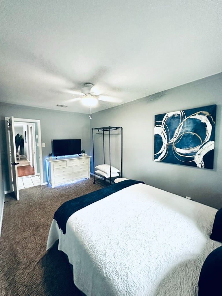 Furnished Finder property 899296_1 photo 10