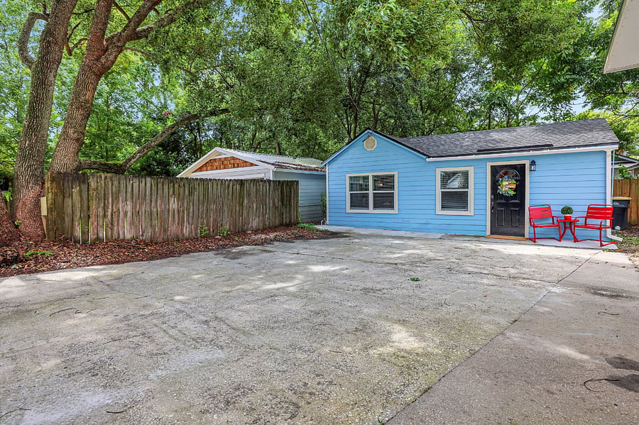 Furnished Finder property 899300_1 photo 8