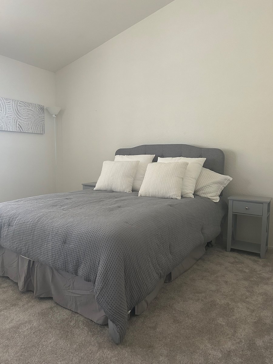 Furnished Finder property 899314_1 photo 8
