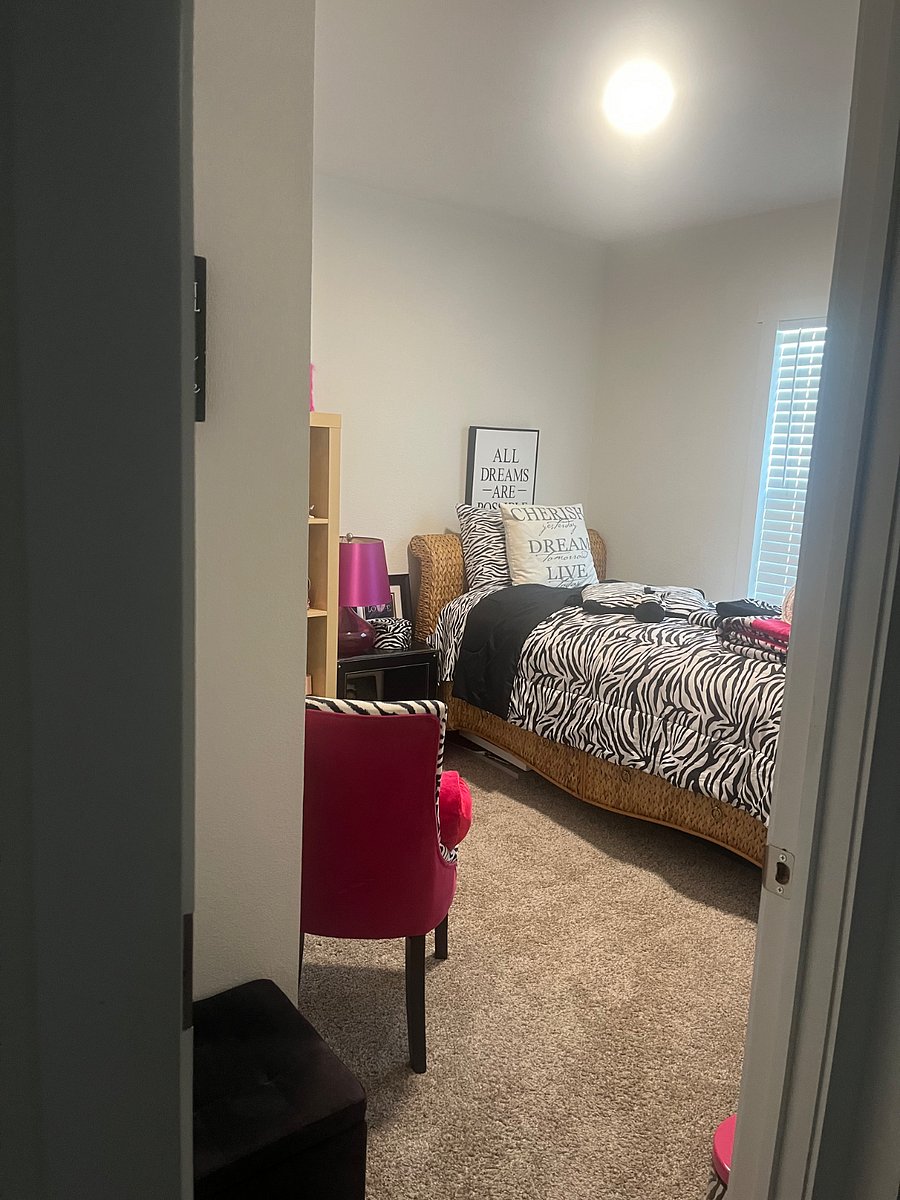 Furnished Finder property 899319_1 photo 11