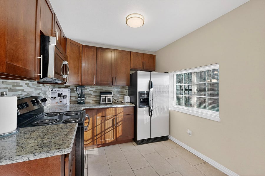 Furnished Finder property 899321_1 photo 4