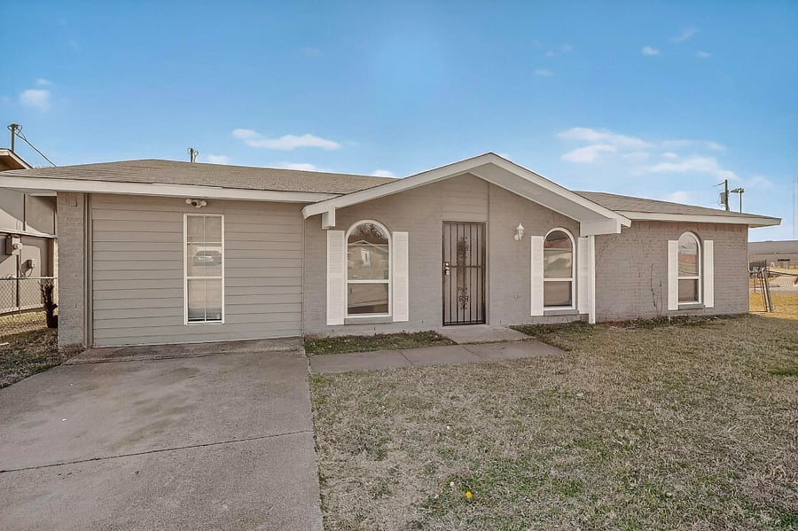 Furnished Finder property 899321_1 photo 3
