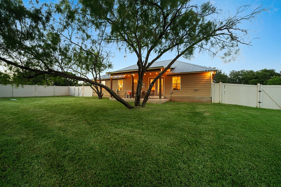 Furnished Finder property 899328_1 photo 25