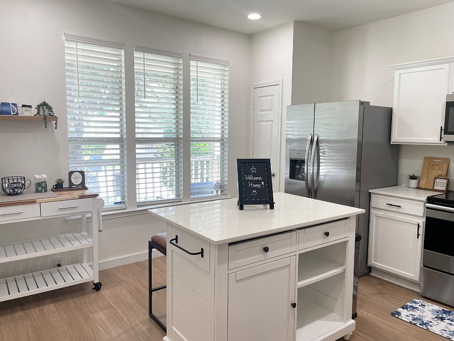Furnished Finder property 899357_1 photo 10