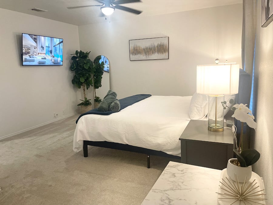 Furnished Finder property 899357_1 photo 15