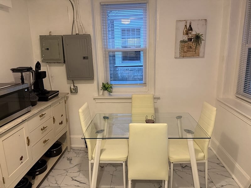 Furnished Finder property 899372_1 photo 16