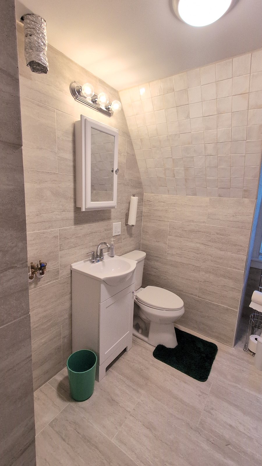 Furnished Finder property 899372_1 photo 22