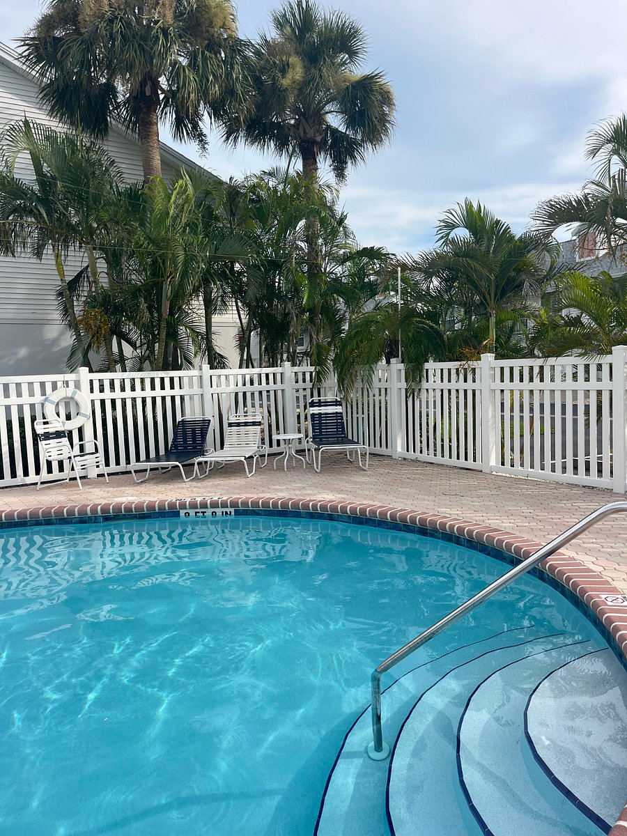 Furnished Finder property 899373_1 photo 23