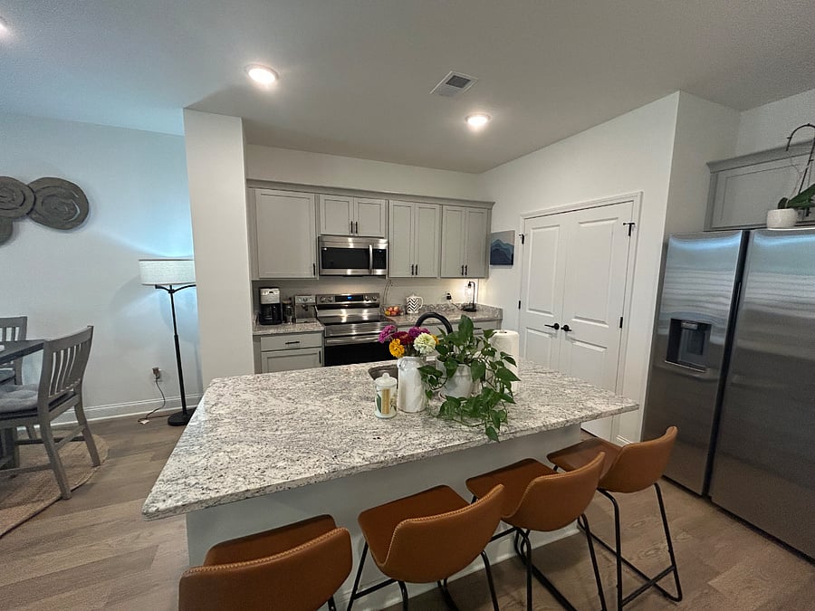 Furnished Finder property 899376_1 photo 9