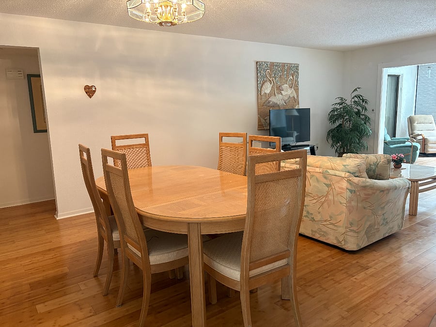 Furnished Finder property 899384_1 photo 4
