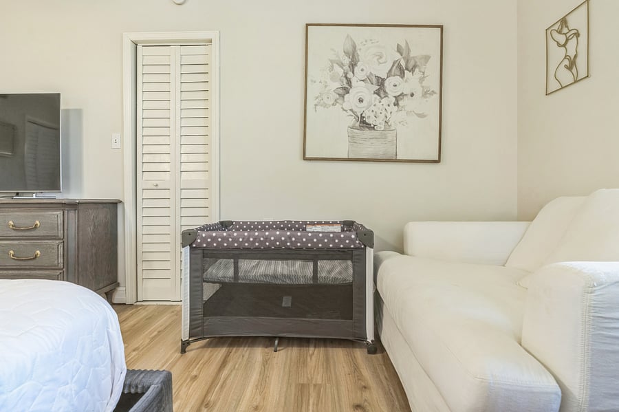 Spacious living area, perfect for gathering or work.