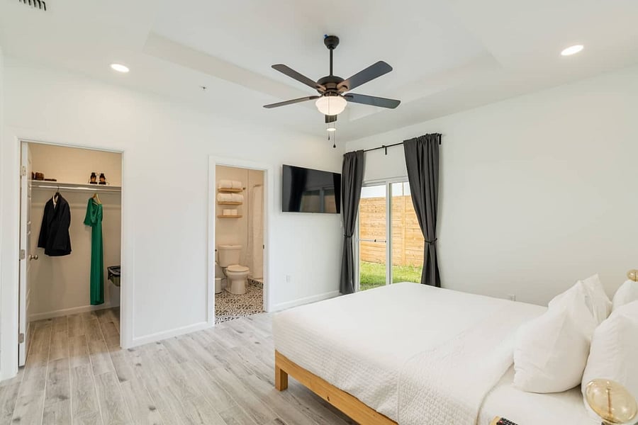 Main Bedroom